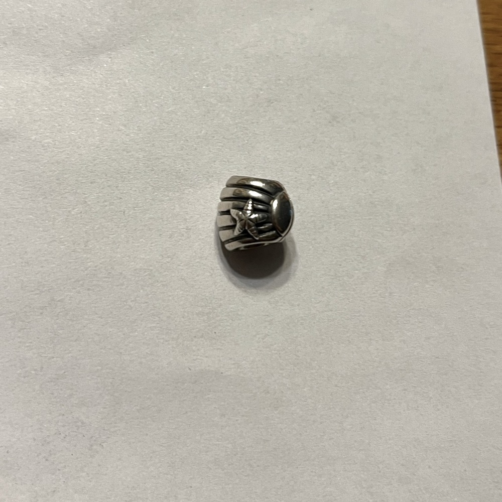 Pandora Seashell Charm